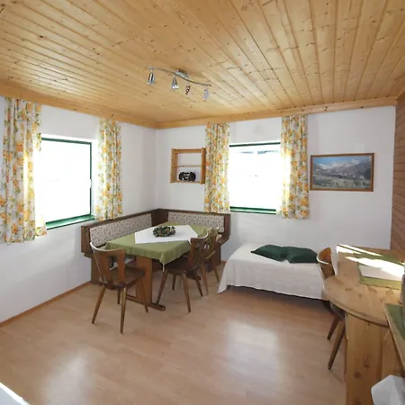 Gasthof Pesbichl Inn