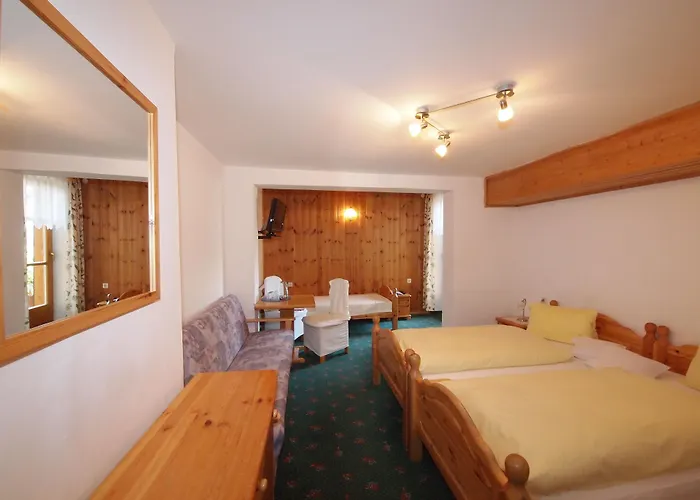 Pesbichl Värdshus 3*